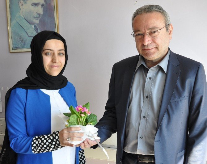 Dicle Elektrik, Kadınlar Günü’nü Unutmadı