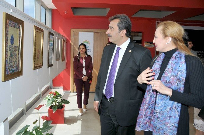 Çetin Açılışlar Yaptı, İsyan Etti