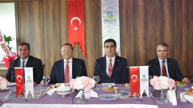 Uğur: ’’Bandırma’ya Çok Değer Veriyoruz’’