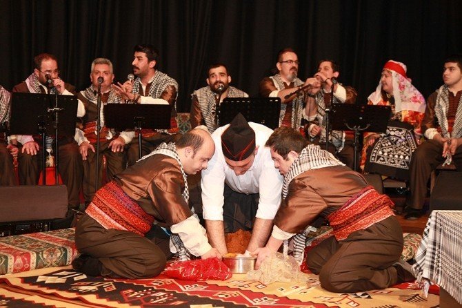 Sıra Gecesine Engel Yok