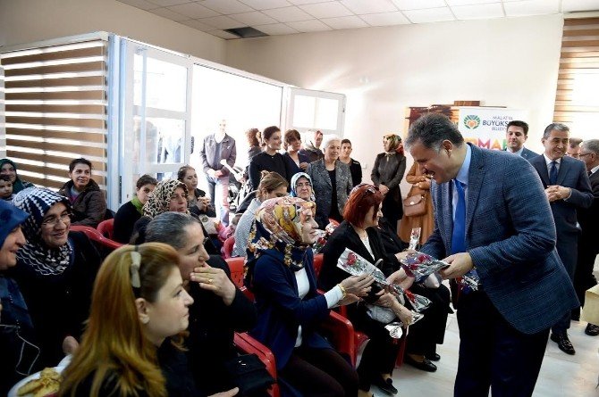 Kadınlar Günü’nde Kadın Kültür Ve Spor Merkezi’nde Etkinlik Düzenlendi