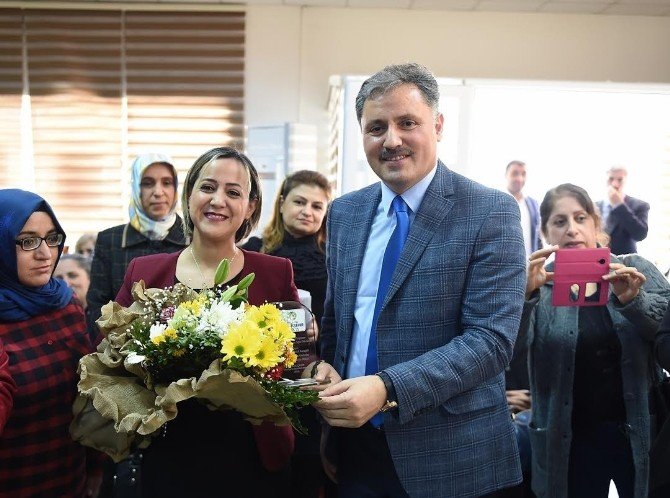 Kadınlar Günü’nde Kadın Kültür Ve Spor Merkezi’nde Etkinlik Düzenlendi