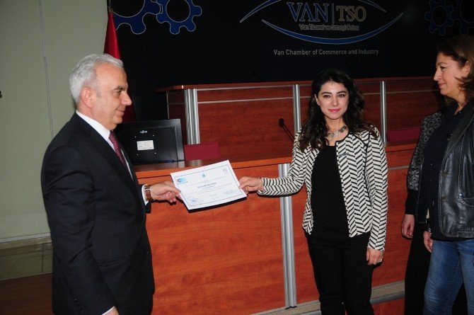 Kadın Girişimciler Sertifikalarını Aldı