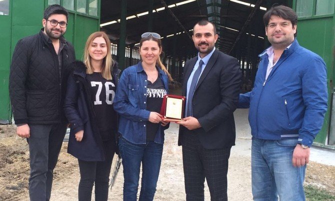 Uşak’ta Genç Girişimcilerden 8 Mart Sürprizi