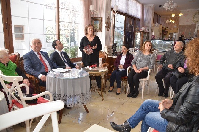 “Kahve Molası” Kitapı Kadınlar Günü’nde Tanıtıldı