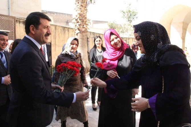 İkbal Gürpınar Şanlıurfa’da Kadınlarla Buluştu