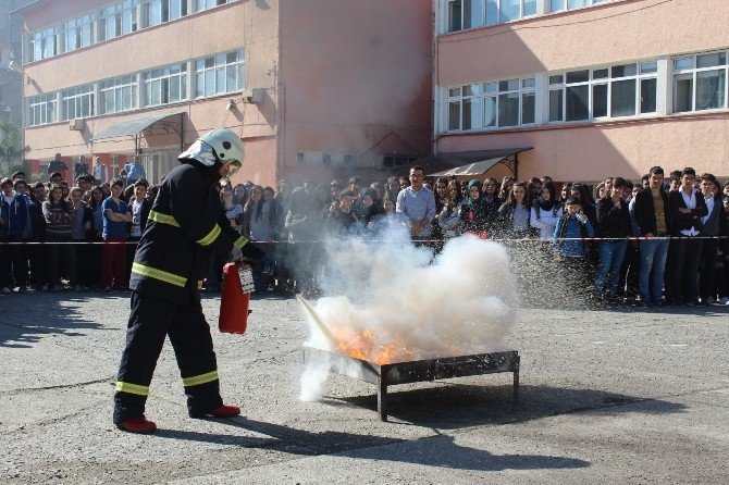 Okulda Yangın Tatbikatı