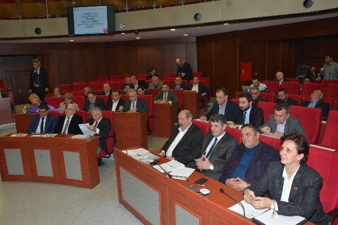 İzmit Belediye Meclis Toplantısı Yapıldı