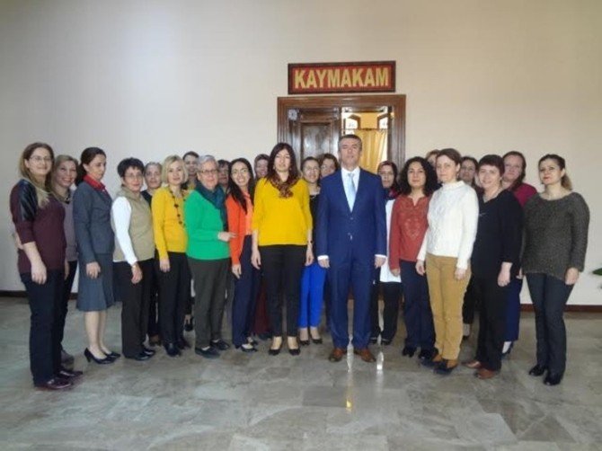 Kaymakam Sırmalı Kadınlar Gününü Kutladı