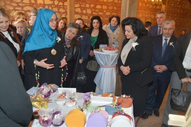 İpek Kozası Ürünleri Sergisi Açıldı