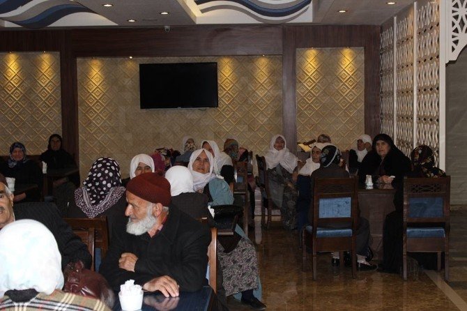 Kadışehri İlçesinin Yaşlıları Konya’yı Gezdi