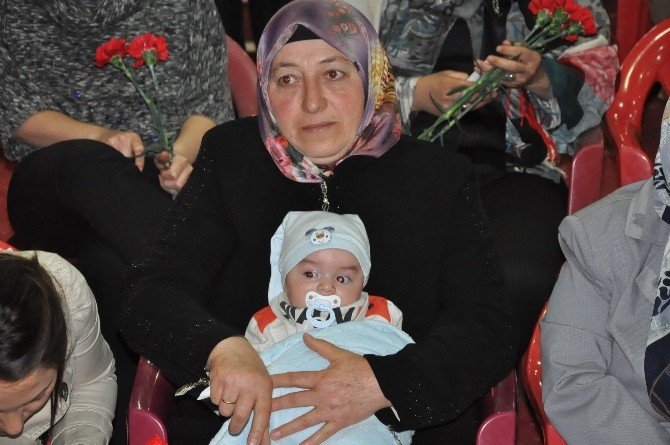 Kars Belediyesi Kadınları Unutmadı