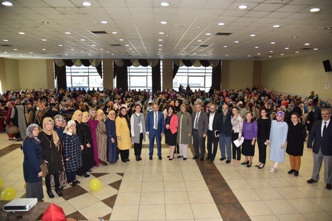 Kartepe Belediyesi’nden 8 Mart Etkinliği