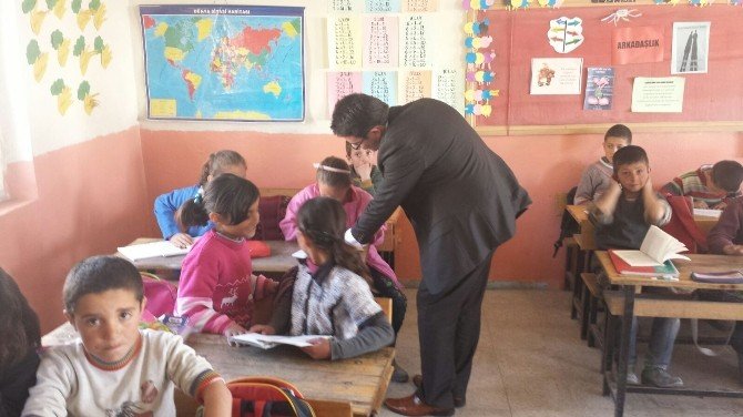 Kaymakam Yılmaz’dan Okullara Ziyaret