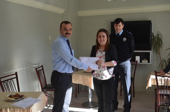 Emniyet Peroneli İşaret Dilini Öğrendi