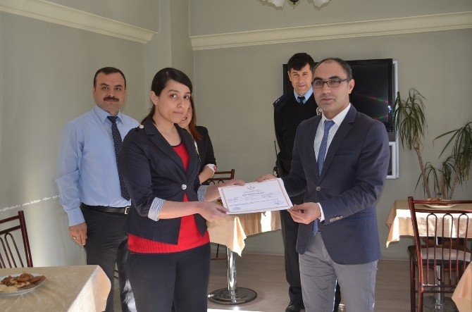 Emniyet Peroneli İşaret Dilini Öğrendi