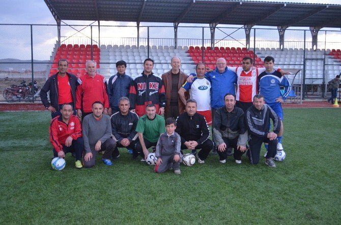 Kula Veteran Takımı Kuruldu