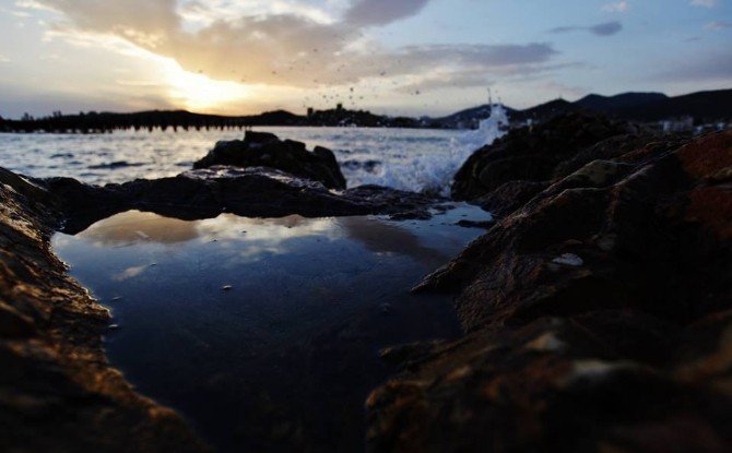 Bodrum’da Günbatımı Renkleri Büyülüyor