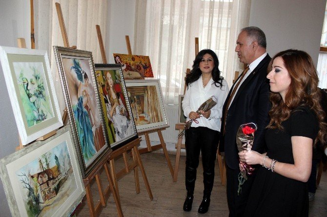 Salihli’de Kadınlar Gününe Özel Sergi