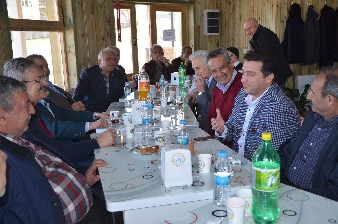 Eskişehir İmam Hatip Lisesi Mezunları Bozüyük’te Bir Araya Geldi