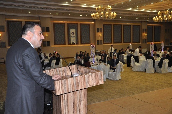 Muhasebeciler Yemekte Buluştu