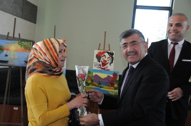 Niğde Belediyesinden Farklı 8 Mart Etkinliği