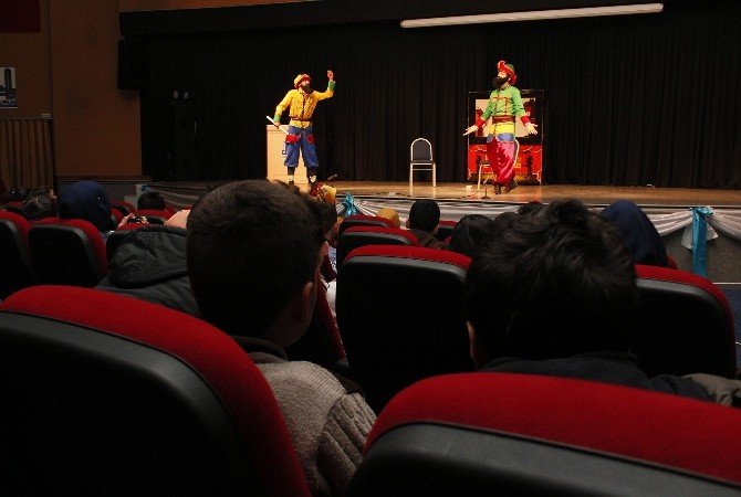 Erzurum Öğrencileri İle Buluşuyor