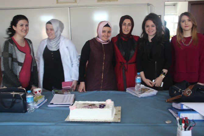 Başkan Çayır Kadınları Unutmadı