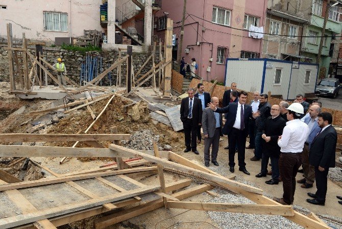 Mollafenari’ye Pazar Yeri Ve Otopark