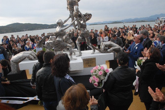 Fethiye’de Özgecan Parkı Açıldı