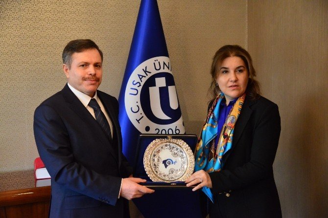 Hülya Gedik, Uşak Üniversitesini Ziyaret Etti