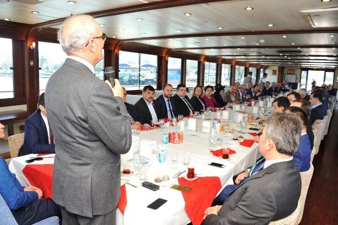 Başkan Yılmaz: “Kadınlar Bizim Baş Tacımızdır”