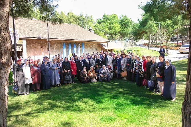 Şehitkamilli Kadınlar Kahvaltıda Buluştu