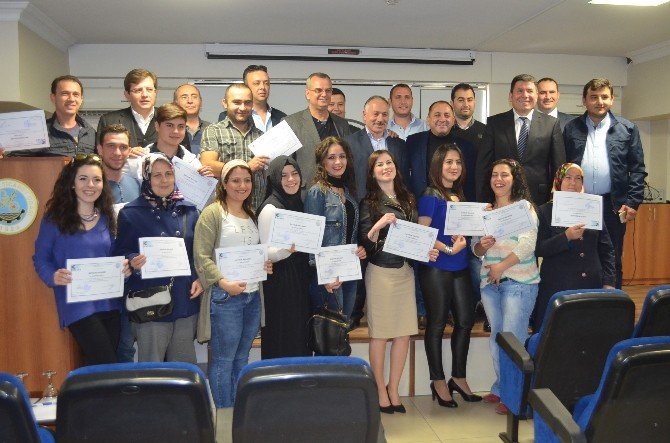 Burhaniye’de 30 Girişimci İçin Belge Töreni