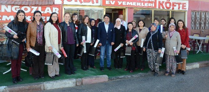 Seyitgazi Belediyesi’nin Kadın Çalışanları Kahvaltıda Buluştu
