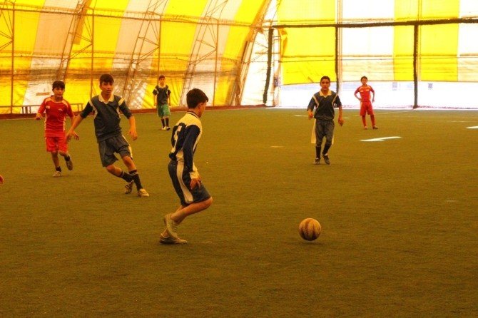 Silopi ‘De Küçük Erkekler Futbol Turnuvası Yapıldı