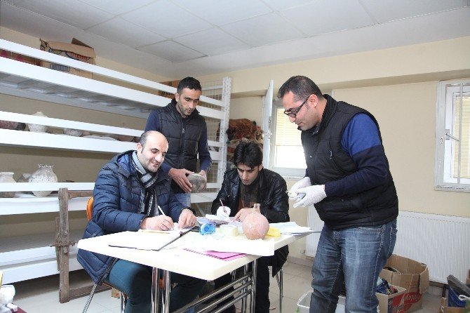 Ahlat Müze Müdürlüğü’nde Titiz Çalışma