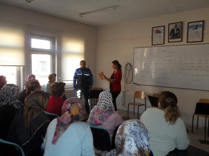 Bozüyük’te Tdp Büro Amirliği Kadınlar Günü’nde Kadınları Bilgilendirdi