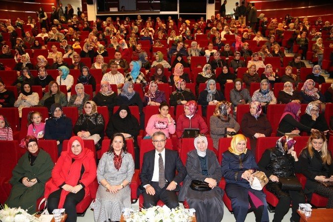 İkbal Gürpınar Gebzeli Kadınlarla Buluştu