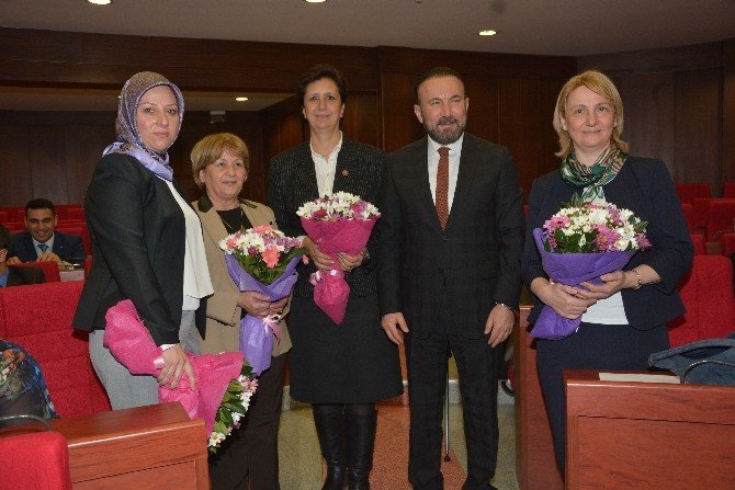 İzmit Belediye Meclis Toplantısı Yapıldı