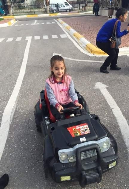 Kepez’de 6 Ayda 25 Bin Çocuğa Trafik Eğitimi