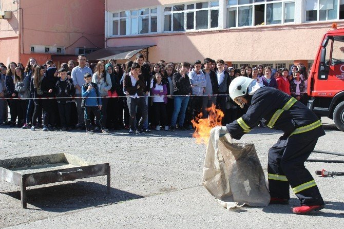 Okulda Yangın Tatbikatı