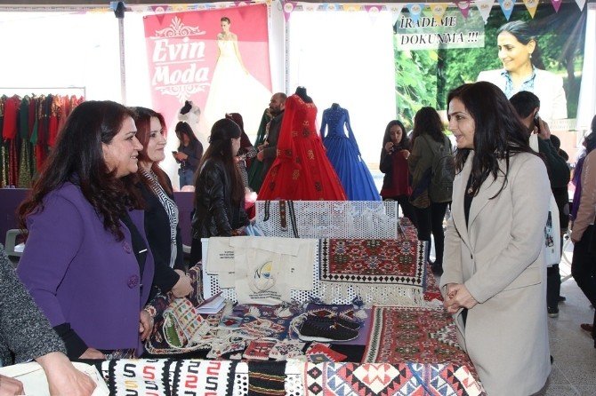 Van’da Kadın Emeği Pazarı Açıldı