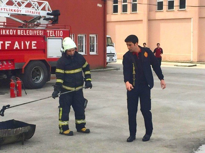 Öğrencilerle Yangın Tatbikatı