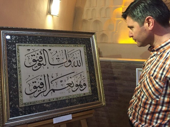 Kadın Hattatlardan Sergi