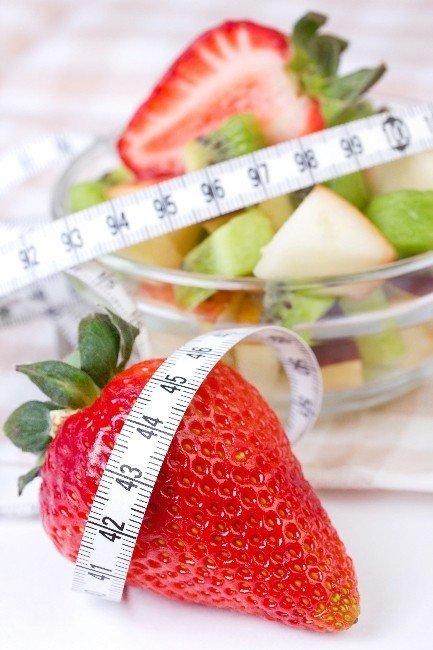 Diyetisyen Işın Sayın: “Sadece Meyve Yiyerek Zayıflamaya Çalışmak Kanser Riskini Arttırıyor”