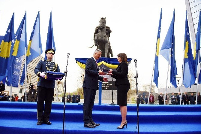 Kosova'da Cumhurbaşkanı Devir Teslim Töreni