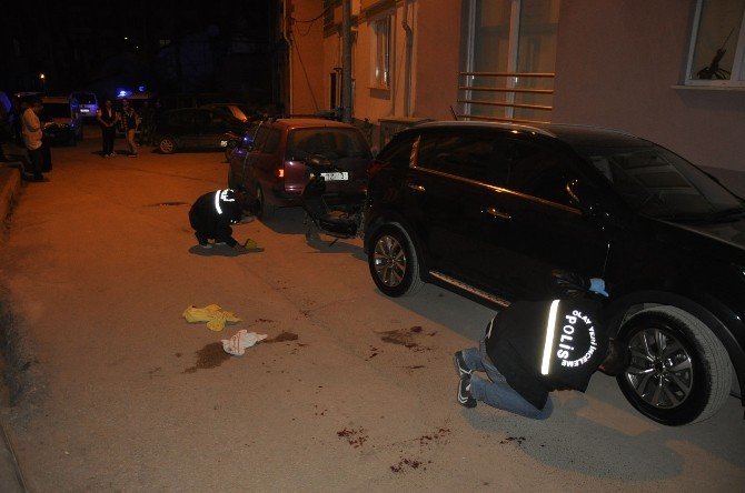Önce Bıçaklandı Sonra Gasp Edildi!