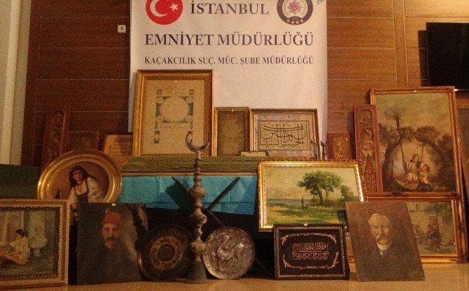 Ünlü Ressamın Tablolaları İstanbul'da Yakalandı