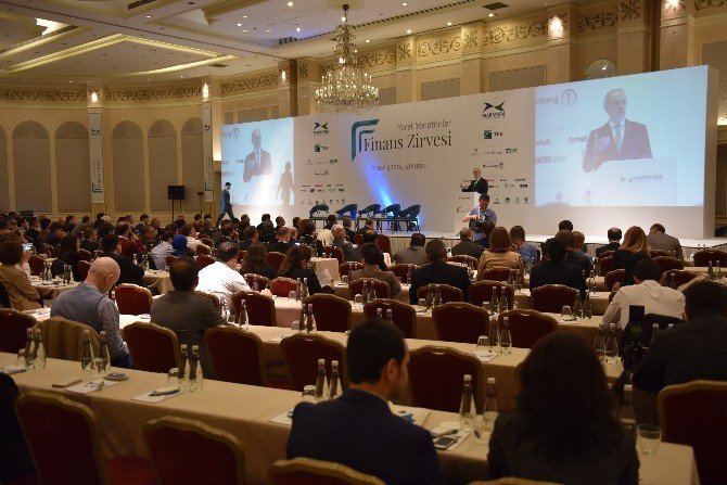 Yerel Yönetimler Finans Zirvesi Finans Dünyasını Biraraya Getirdi